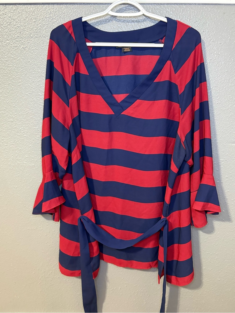Love & Legend Red and Navy Striped Top size 22 (SKU 275)
